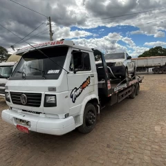 Caminhão guincho de Auto reboque maxx  em Floriano - PI