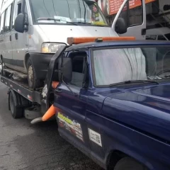 Caminhão guincho de Jm reboque em Magé - RJ
